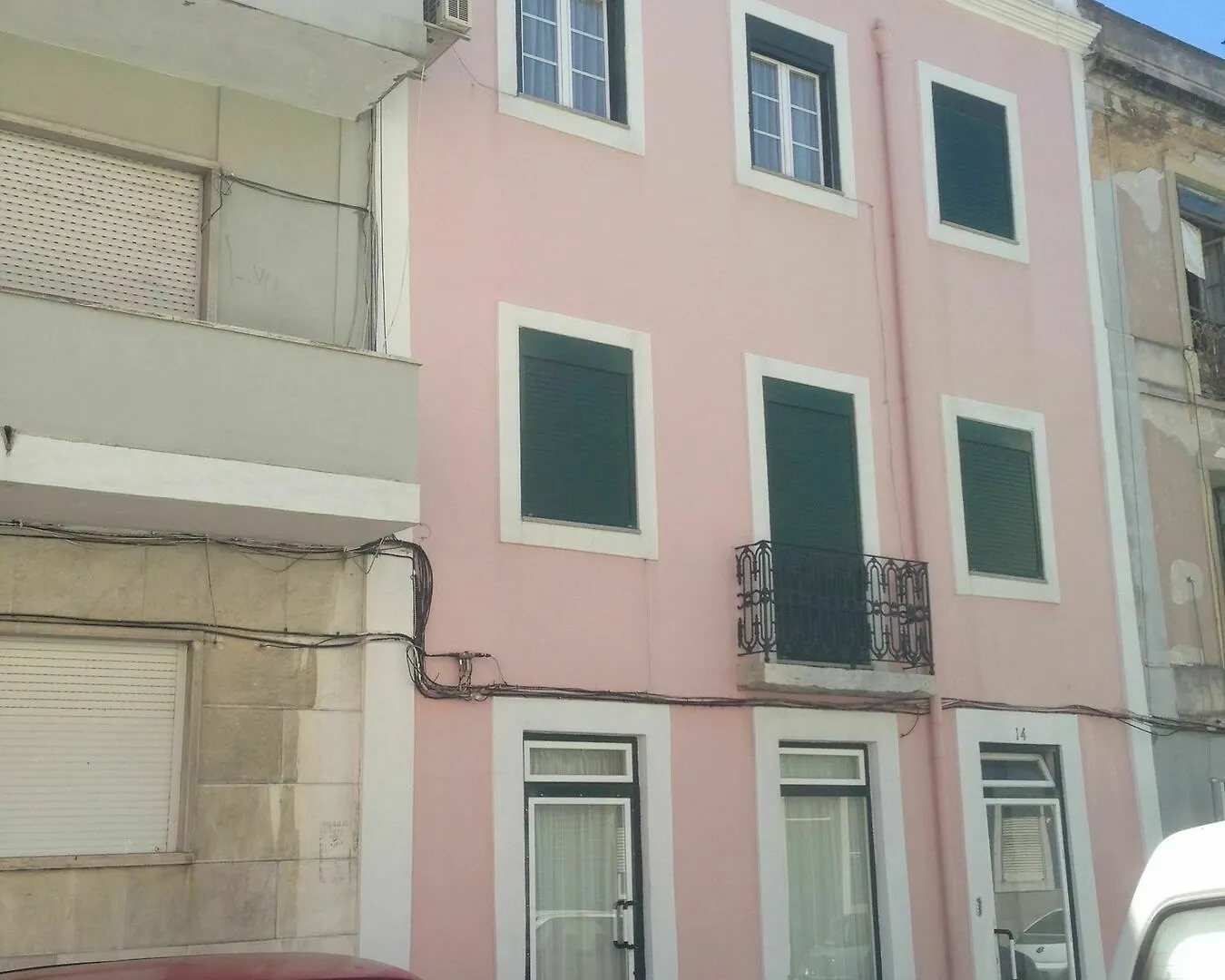 Discovery Apartment Estrela Lisbon