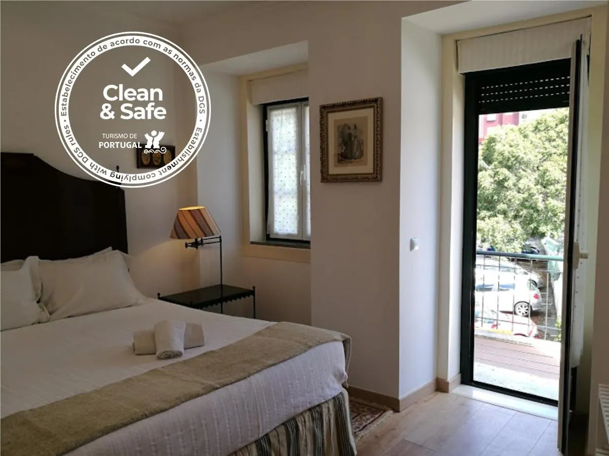 Discovery Apartment Estrela Lisbon