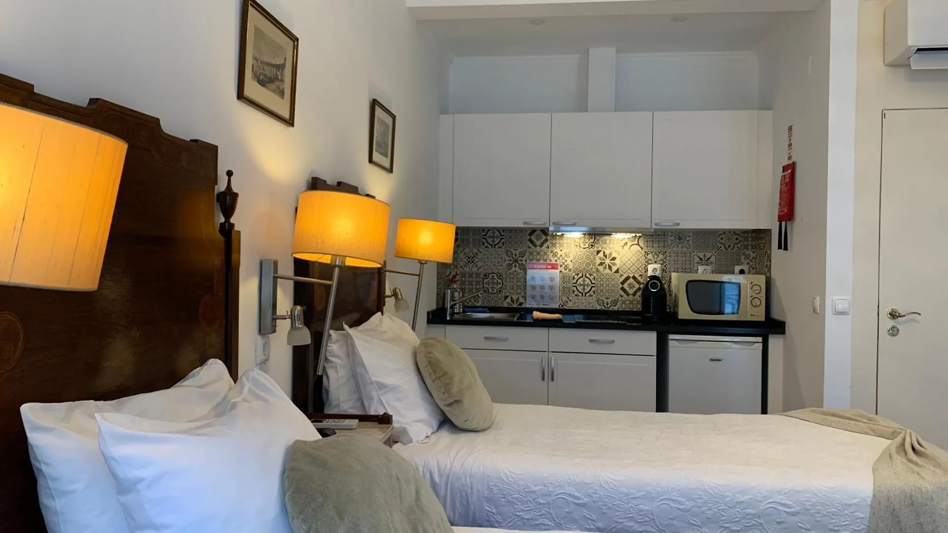 Discovery Apartment Estrela Lisbon